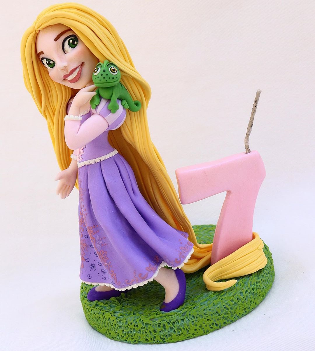 Tangled Rapunzel Cake How to Make a Disney Princess Rapunzel Doll Cake -  YouTube