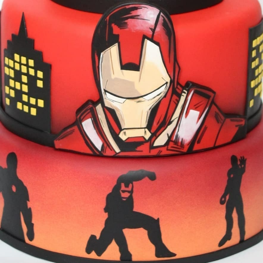 Close-up of Iron Man Cake made by Ana Brum Biscuit Designer