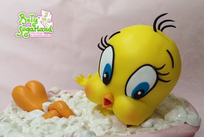 Tweety Tub Cake