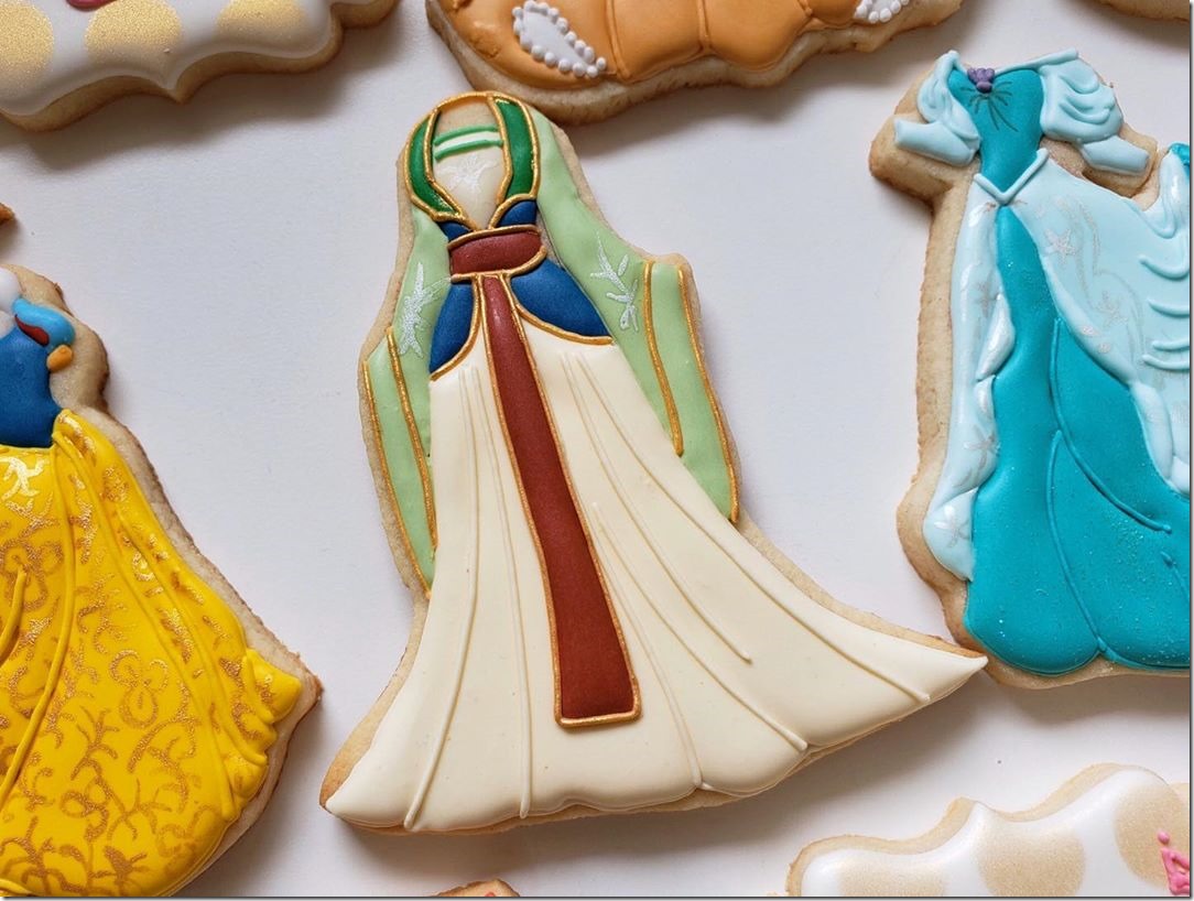 Cookie of Mulan's Kimono