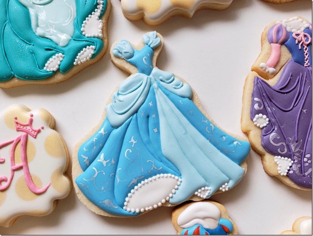 Cookie of Cinderella's Dress