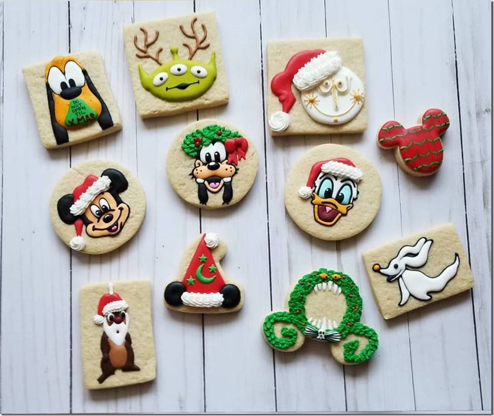 Mickey Mouse & Friends Christmas Cookies