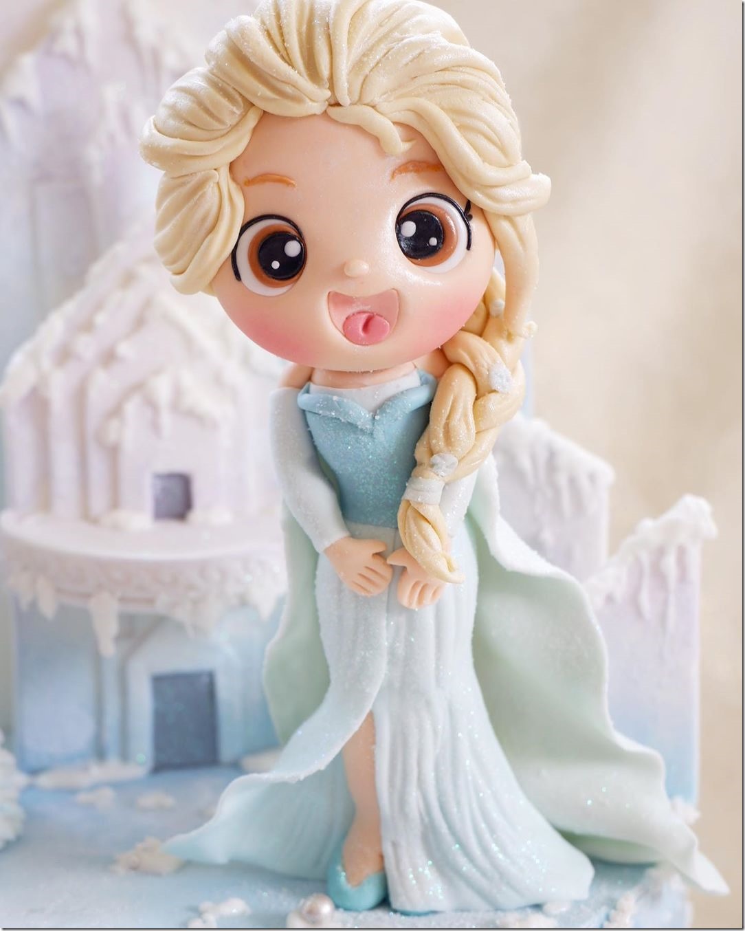 Elsa Cake Topper