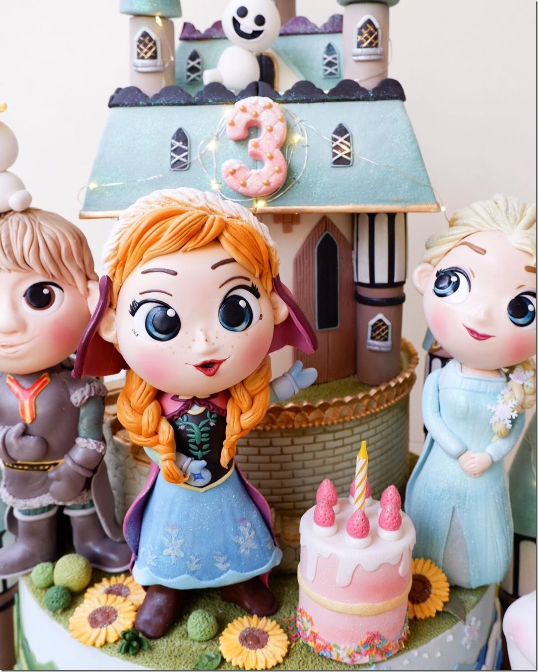 Anna Cake Figure