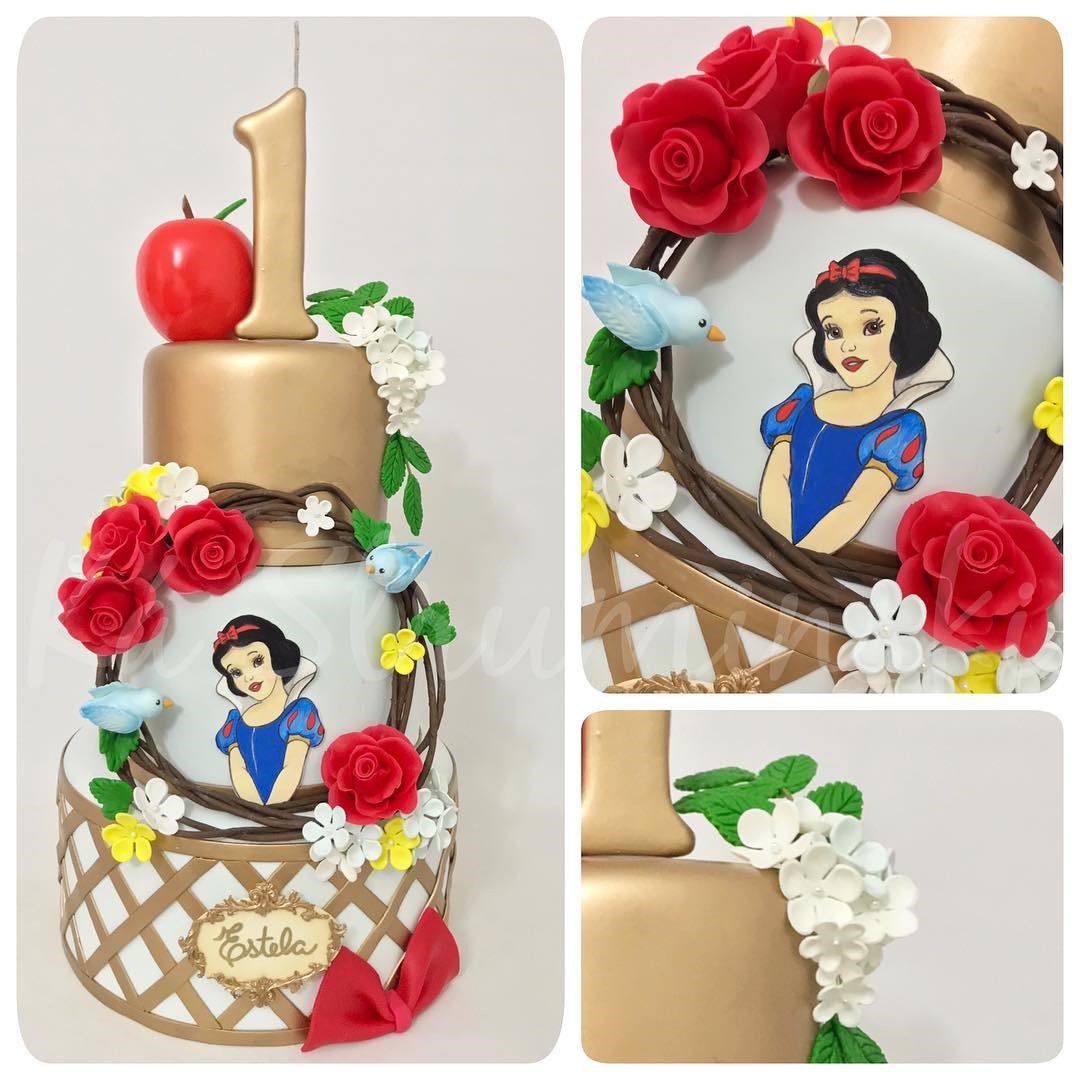 Snow White 1st Birthday Cake