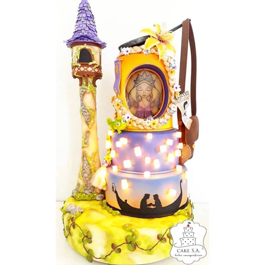 Tangled Cake