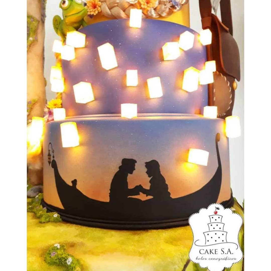 Discover 90+ tangled boat scene cake - awesomeenglish.edu.vn