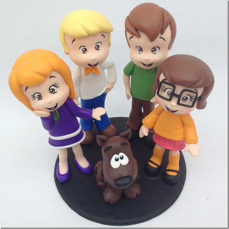 Cute Scooby-Doo Cake Topper - Between The Pages Blog