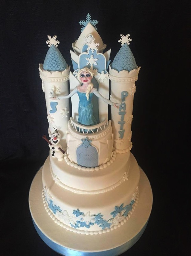 Frozen castle cake for alyssa 💙 . #frozencake #frozen #birthdaycake #cake  #cakedecorating #instacake #elsacake #elsa #frozen2 #frozenparty … |  Instagram