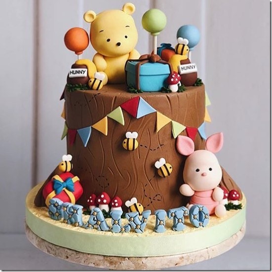 MEMOVAN Winnie The Pooh Cake Topper, Pooh Bear Cake Topper Cupcake Topper,  Winnie Characters Toys Mini Figurines Collection Playset, Pooh Cake  Decoration for Kids Birthday Baby Shower Party Supplies