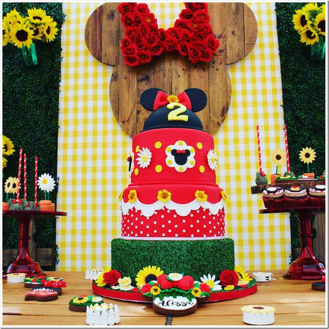 Minnie Mouse Garden 2nd Birthday Cake