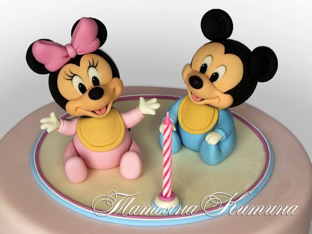 Cake Topper Disney Resort Mickey Minnie Mouse Baby Figure Decoration Model A243 
