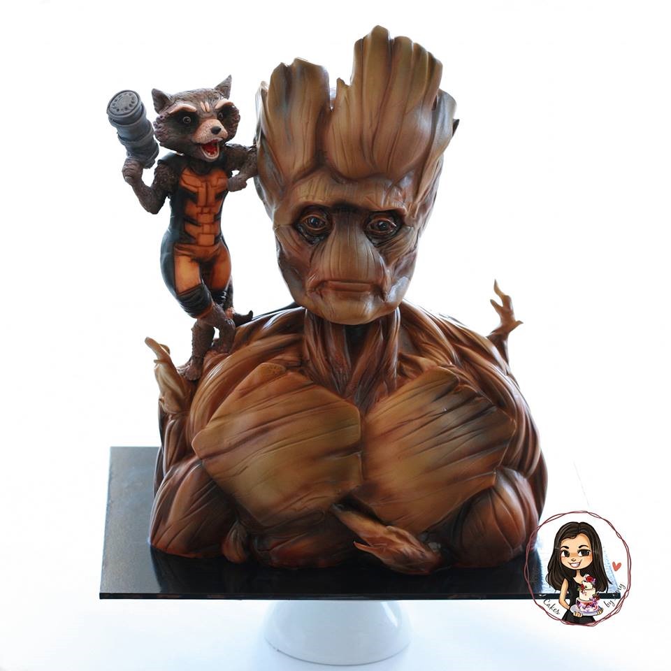 Rocket and Groot Cake 