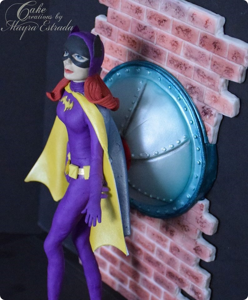 Batgirl ‘66 Cake 