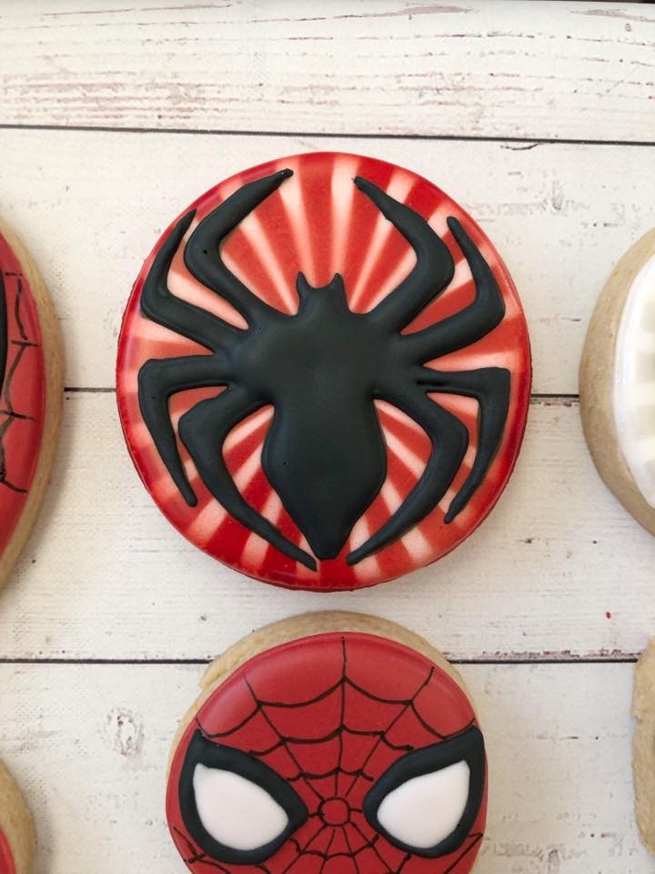 Spider-Man Logo Cookie
