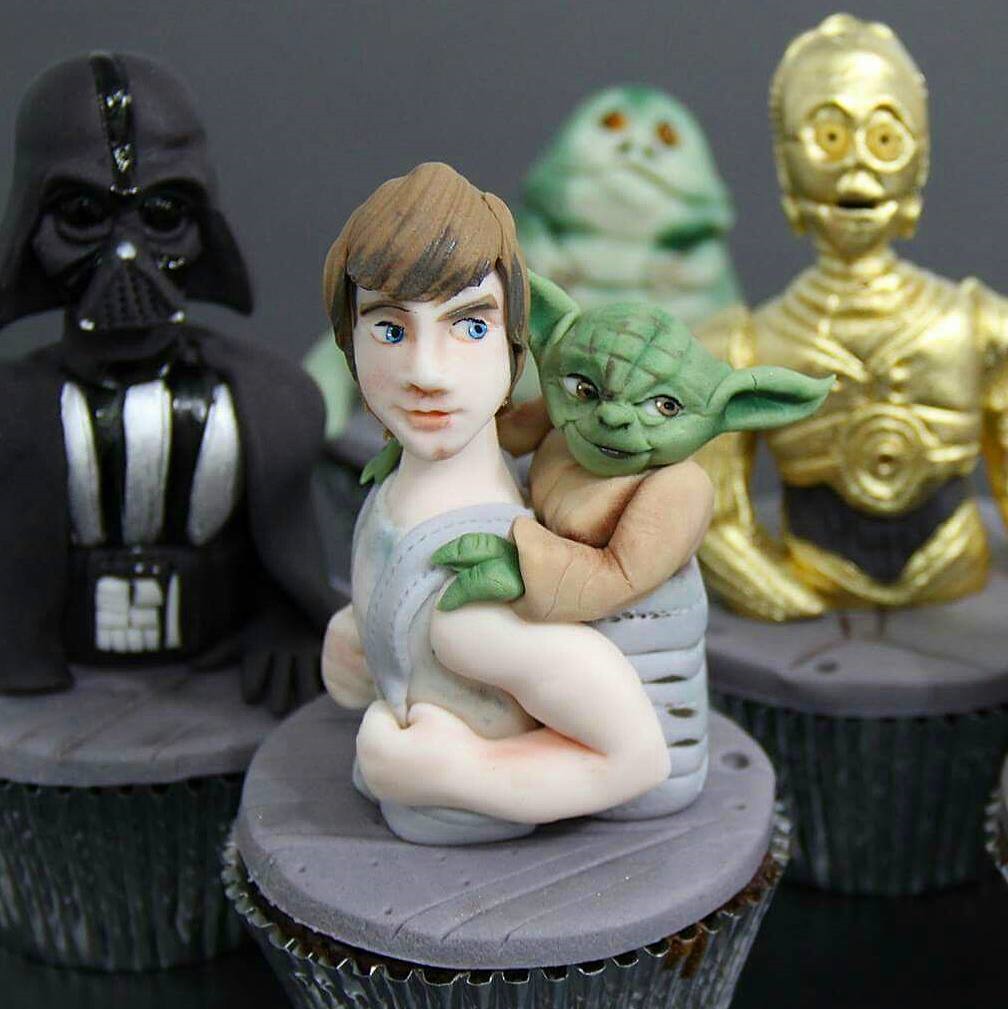 Luke Skywalker & Yoda Cupcake