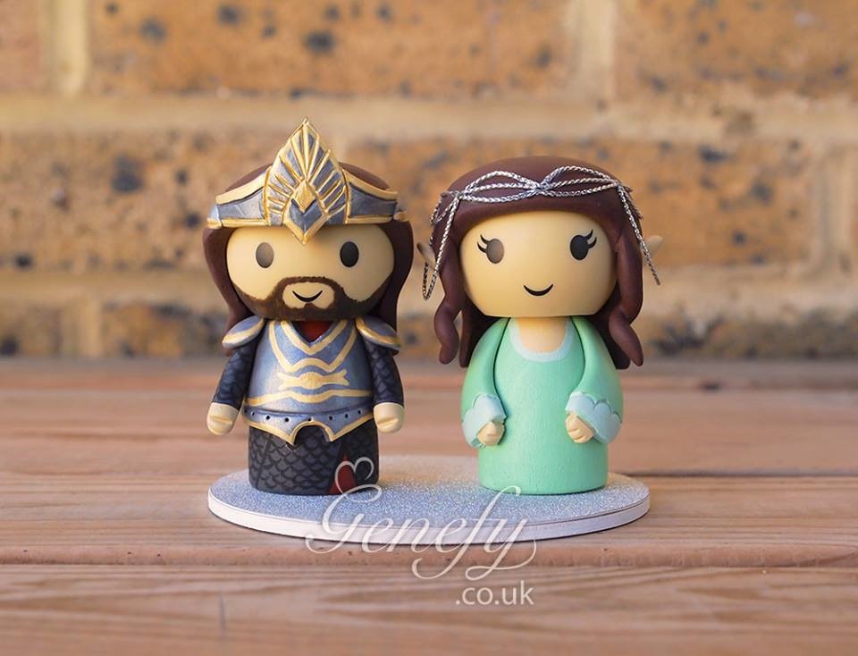 Lord of the Rings Wedding Cake Toppers Featuring Aragorn and Arwen