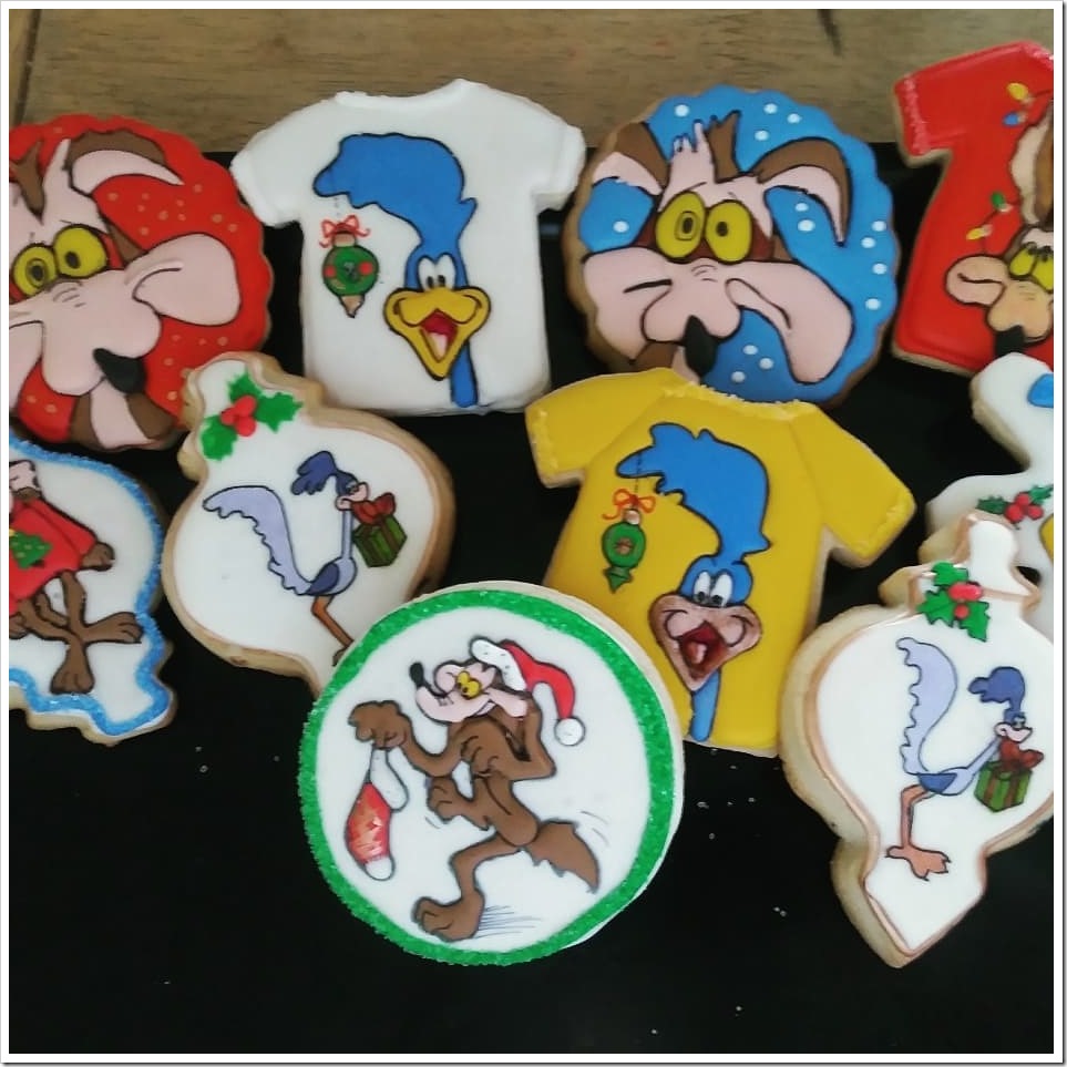 Wile E. Coyote & Road Runner Christmas Cookies 