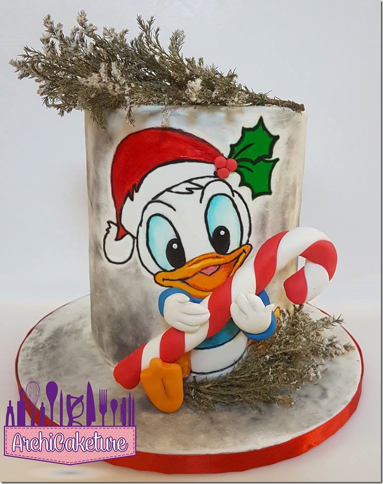 Baby Donald Duck Christmas Cake
