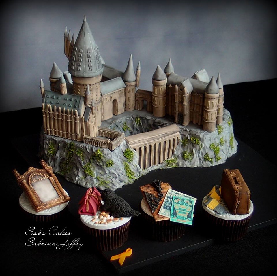 Awesome Hogwarts Cake