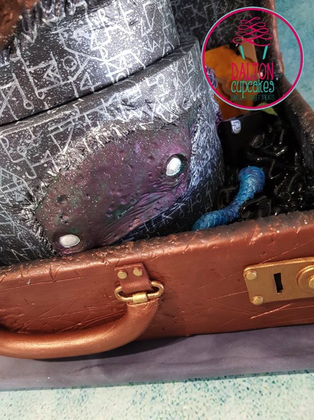 Newt Scamanders Suitcase 4