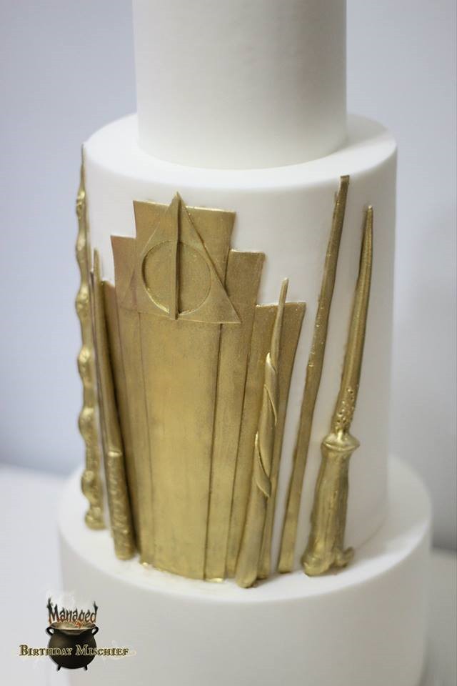 Art Deco Wizarding World Cake