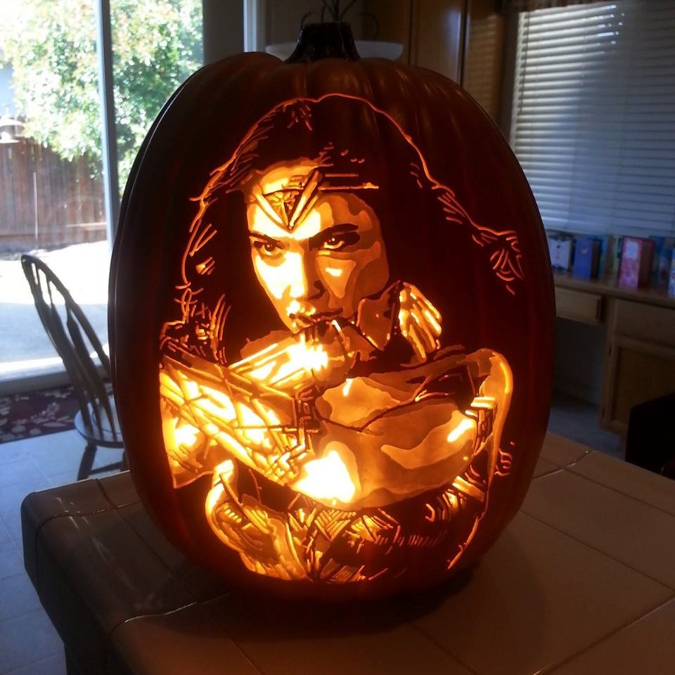 Wonder Woman Pumpkin Carving