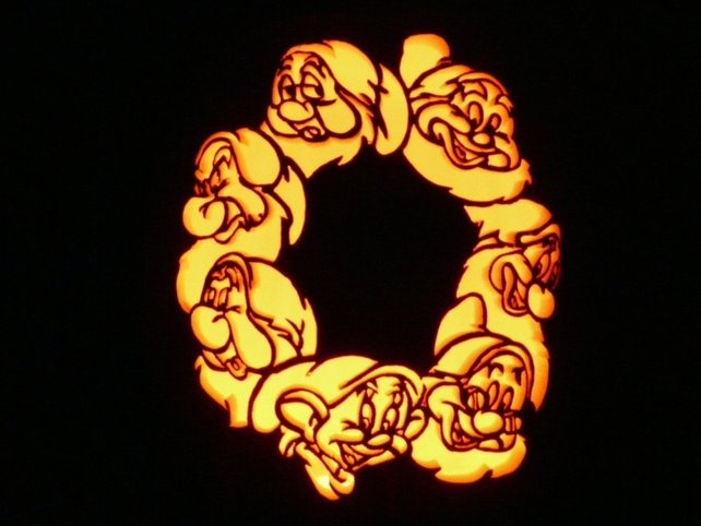 Seven Dwarfs Pumpkin Carving