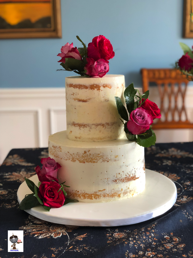 Semi naked wedding cake 