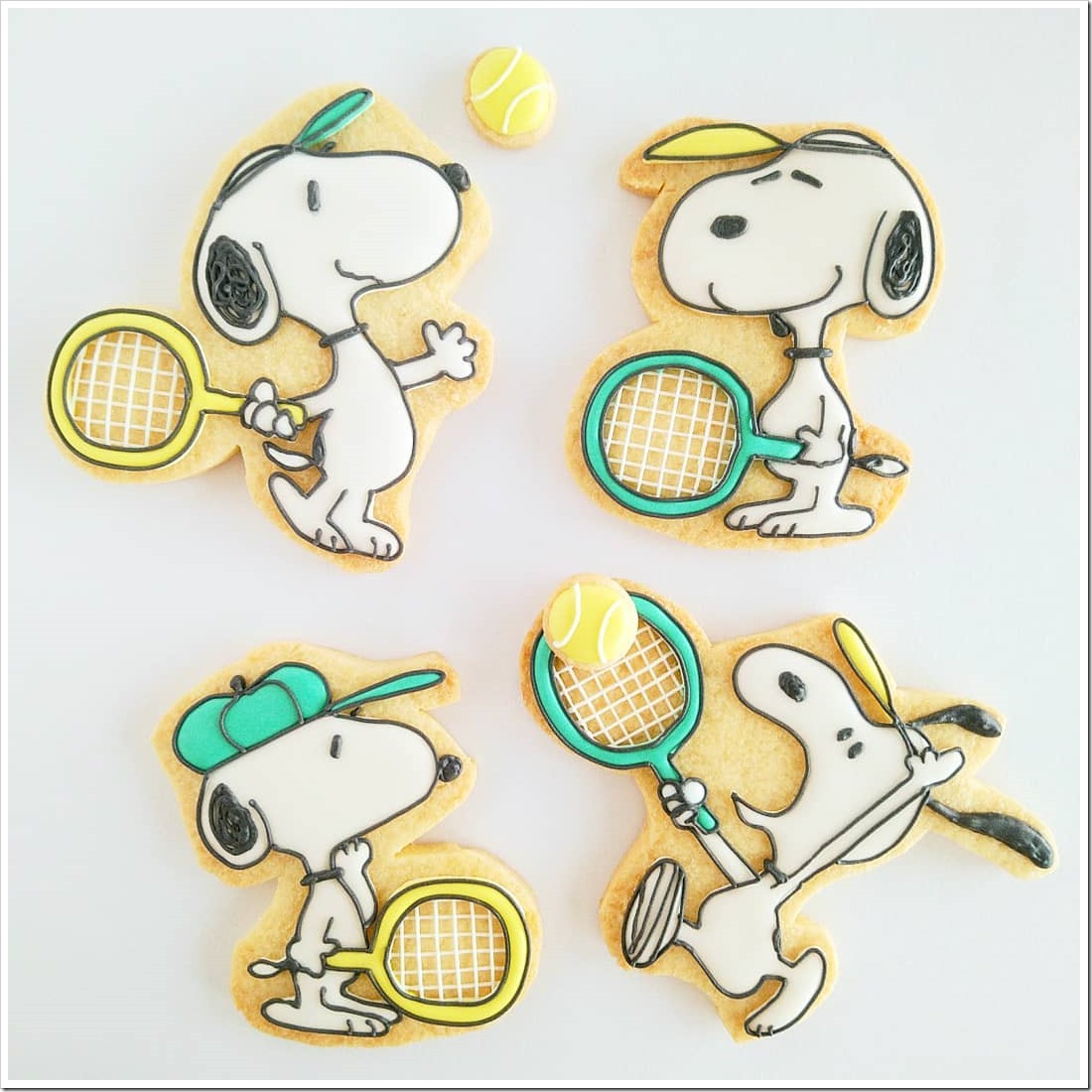 Snoopy Tennis Cookies