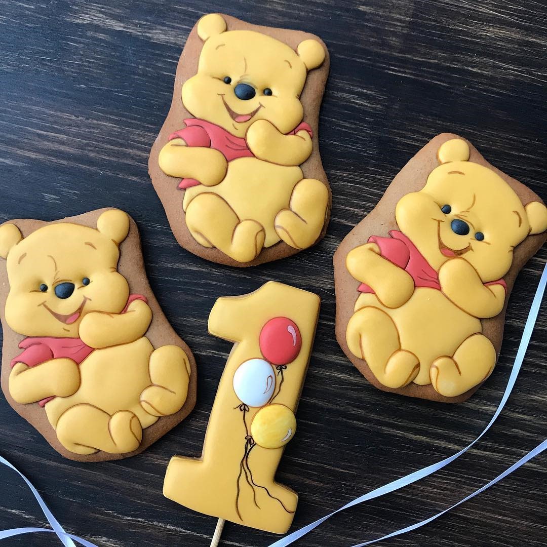 Winnie the Pooh 1st Birthday Cookies