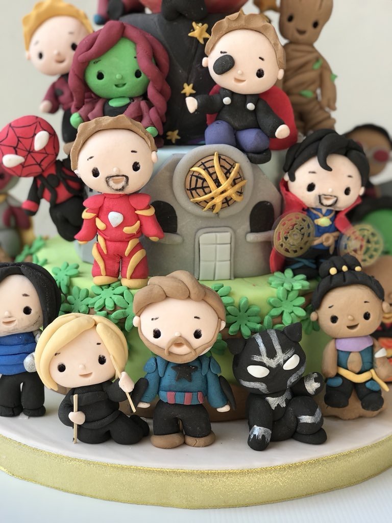 Infinity War Cake