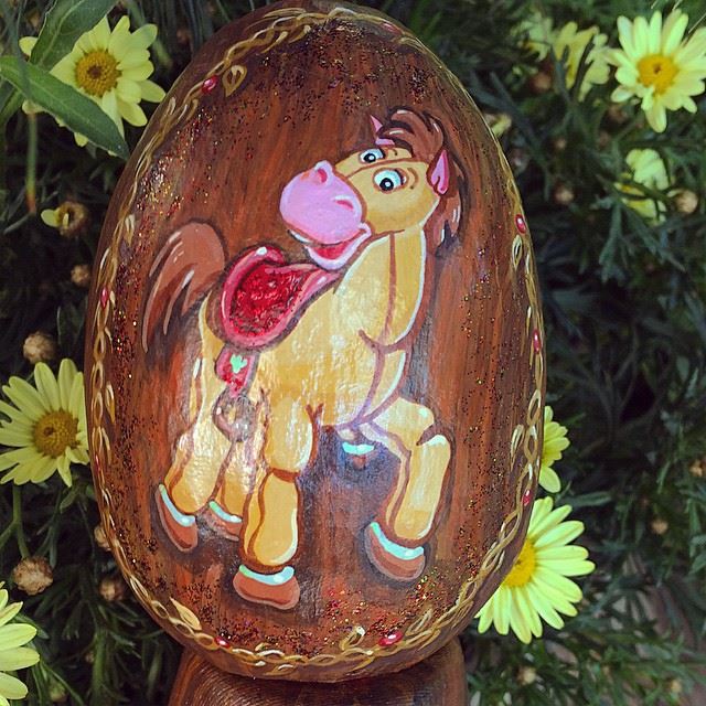 Bullseye Easter Egg