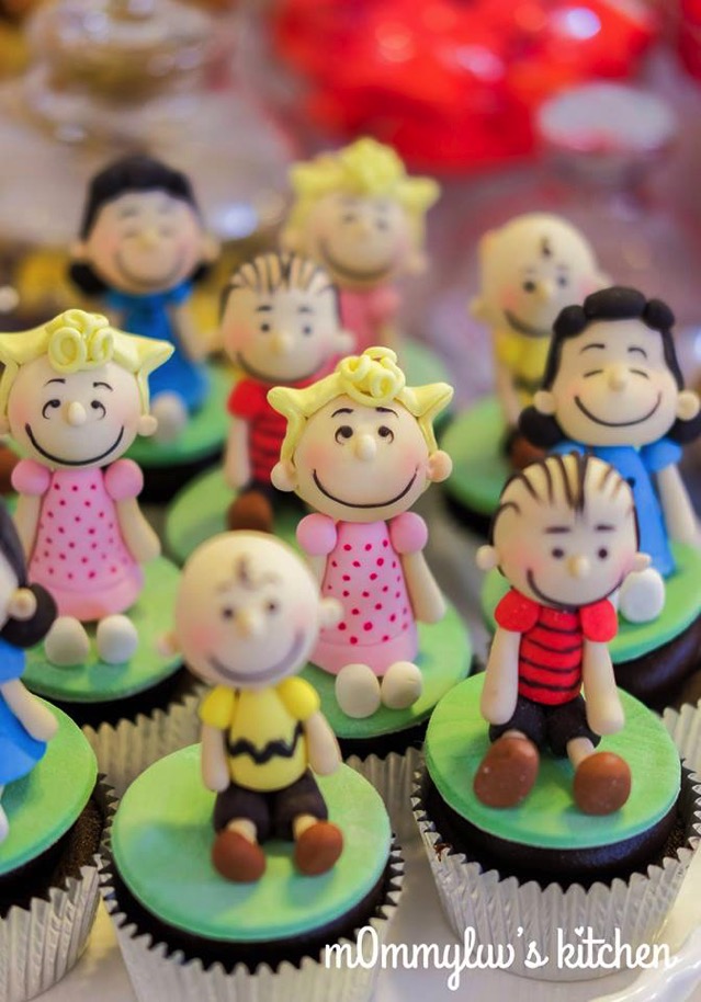 Charlie Brown Birthday Cupcakes 3