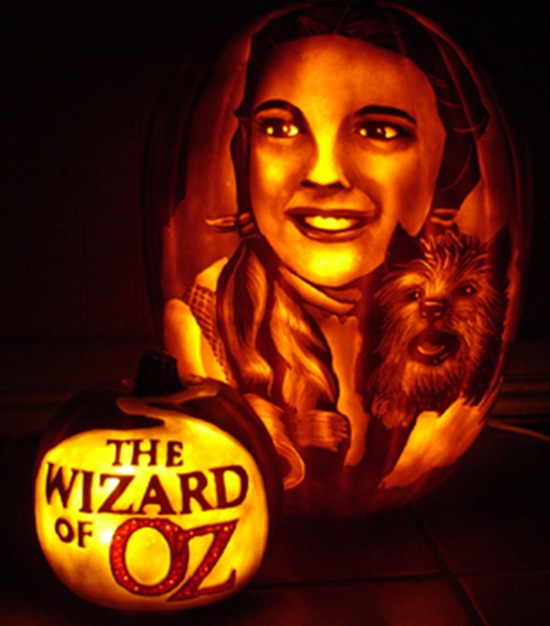 Dorothy & Toto Pumpkin Carving