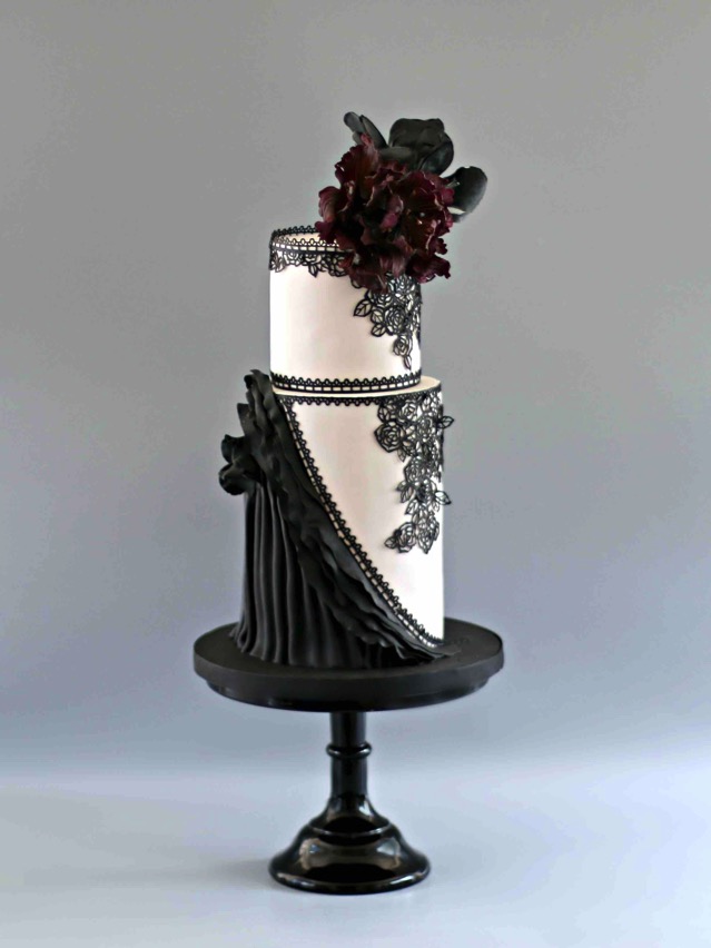 Couture Cake Lori Mahoney