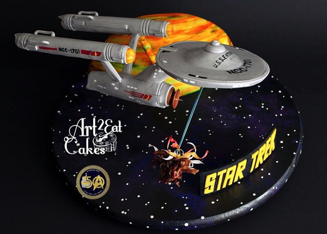 Starship Enterprise Cake 