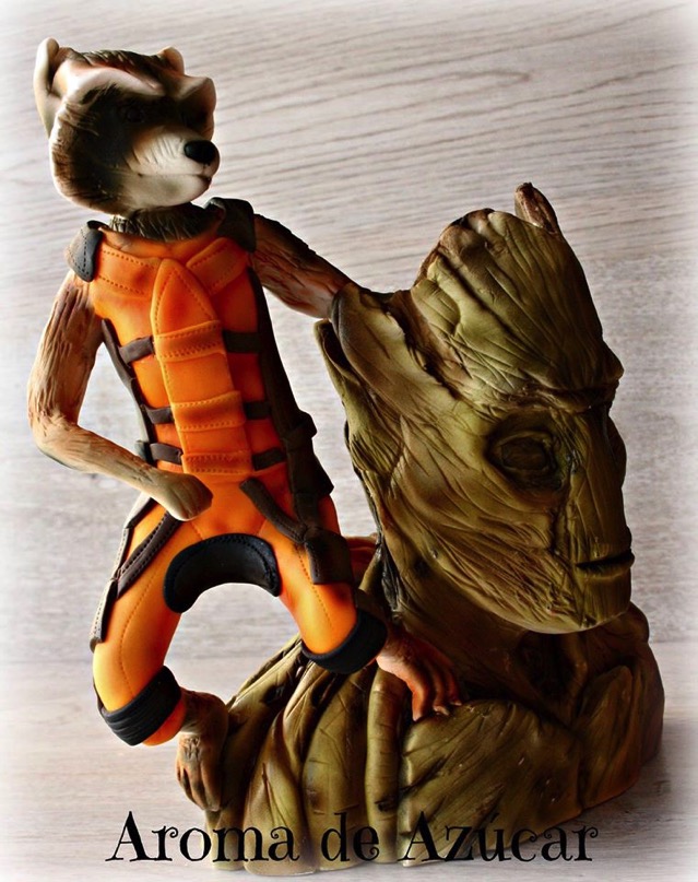 Rocket and Groot Cake 