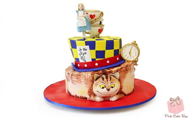 Alice in Wonderland Cake