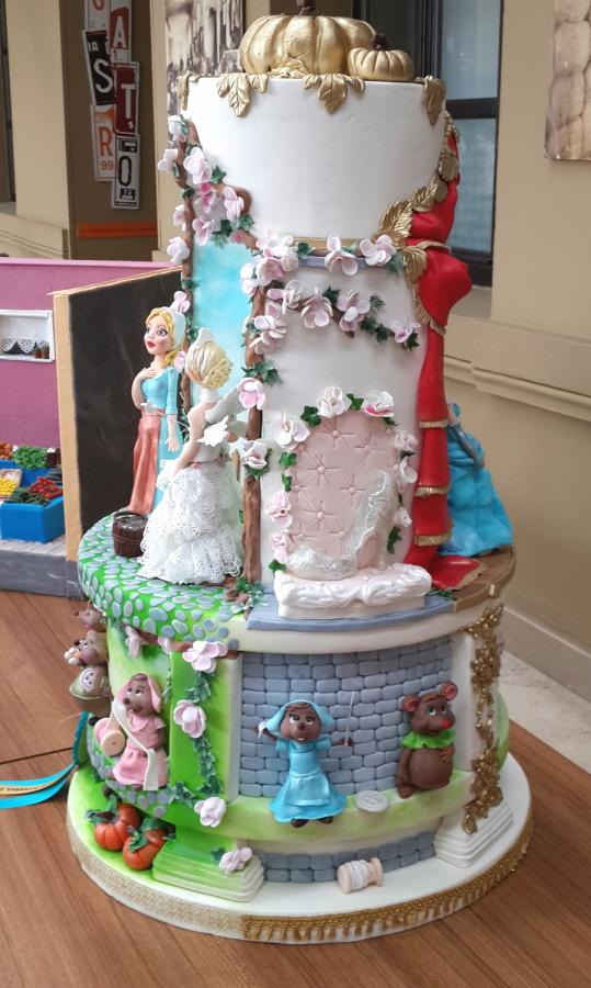 Cinderella Cake 