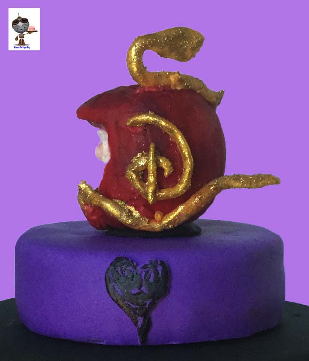 Disney Descendants Cake 8 copy