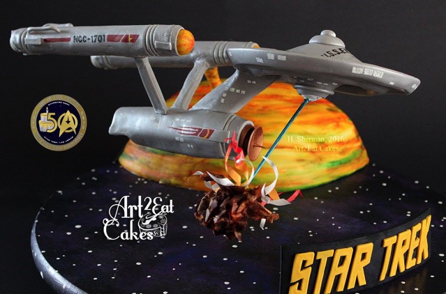 Star Trek Enterprise Cake 