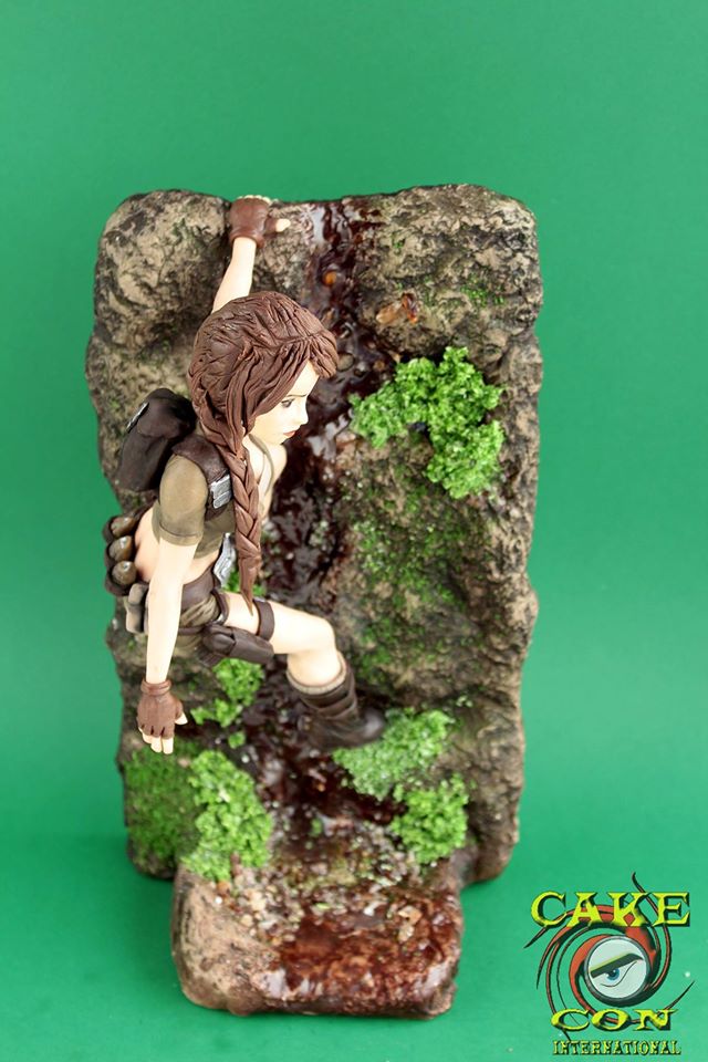 Lara Croft Cake 