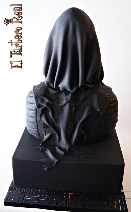 Kylo Ren Cake 