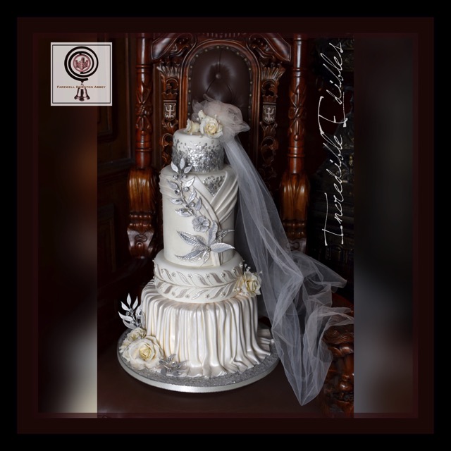Downton Abbey Cake inspired by Ediths wedding dress