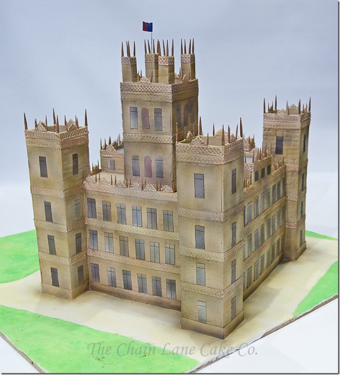 Highclere Castle Cake 