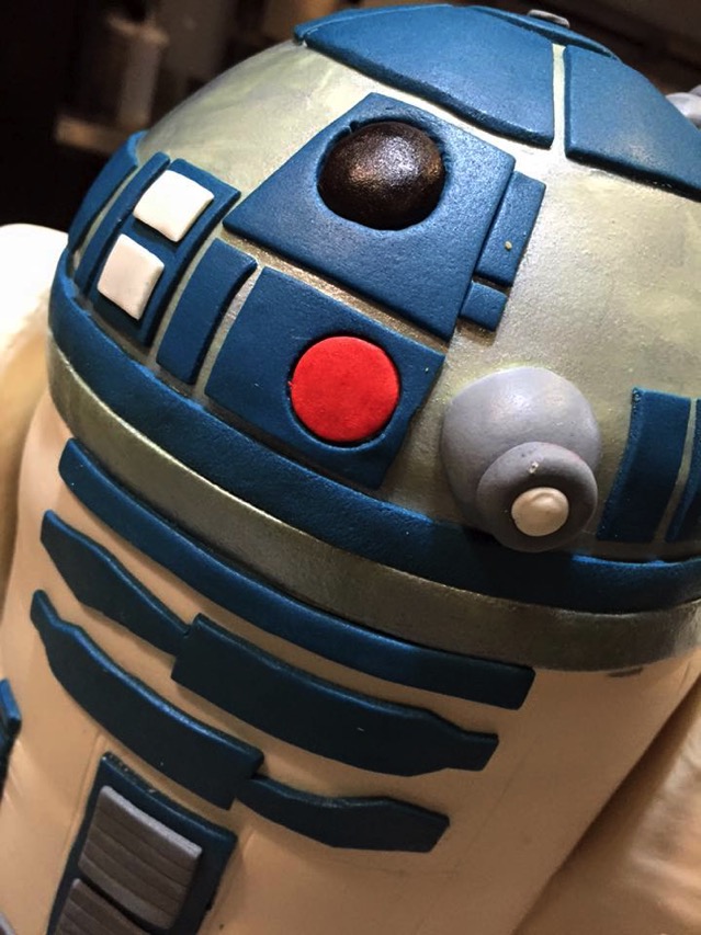 R2 D2 Cake 