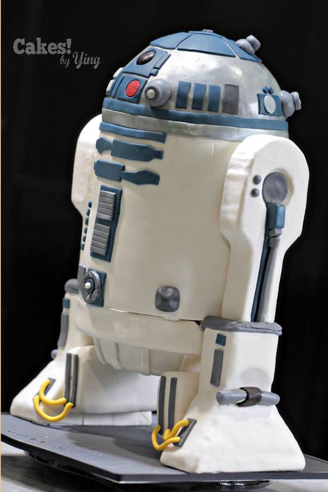 R2 D2 Cake