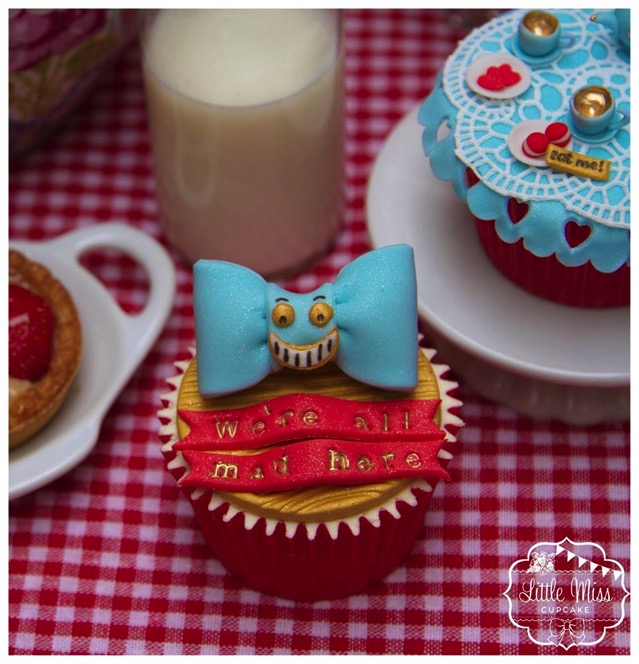 Alice In Wonderland Cupcake