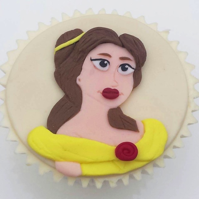 Belle Cupcake 